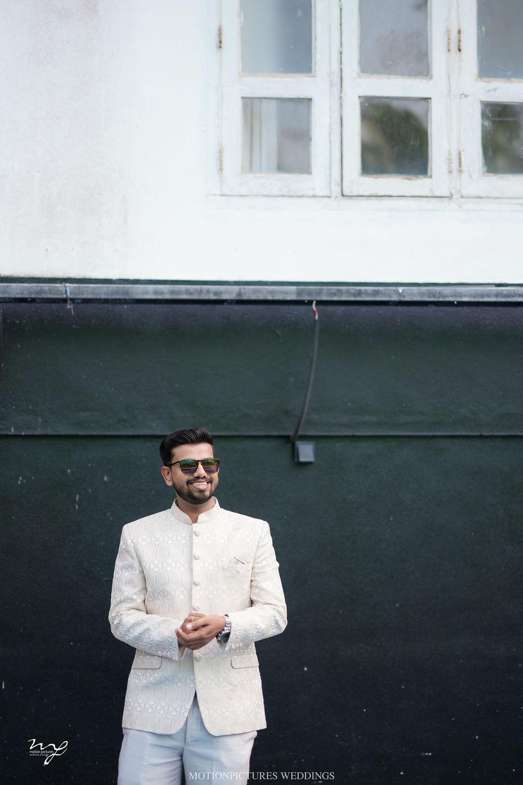 Itty and Swetha engagement photo 4